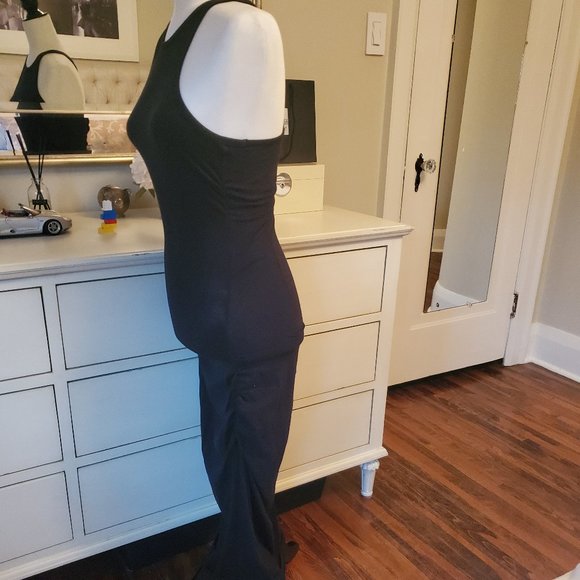 Athletic Shape Bodycon Maxi - Picture 2 of 3